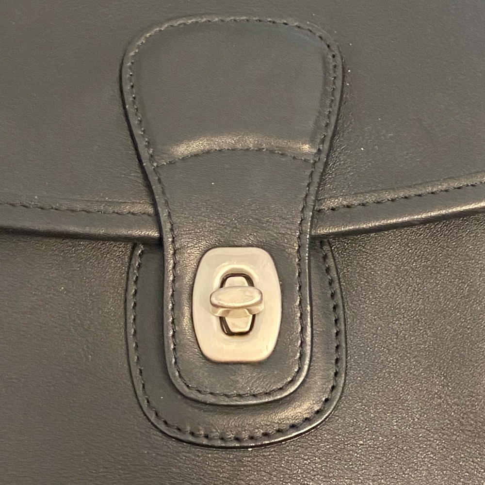 Coach Black Laptop Bag with Top Handle and Shoulder Strap - Picture 8 of 15